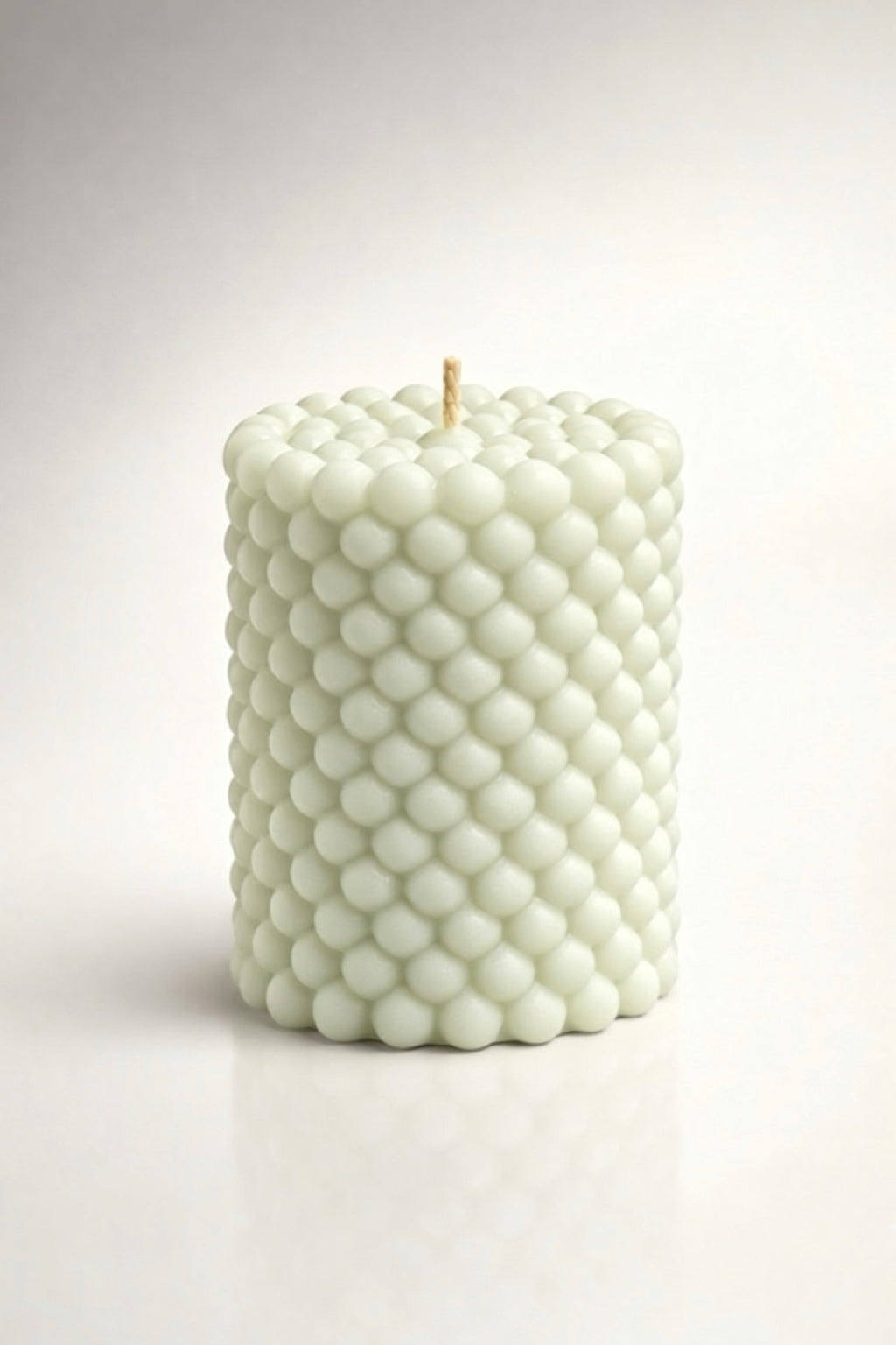 Strawberry and lily soy bubble candle